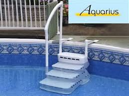 Escalera Acuática Innovaplas de PVC - 4 Peldaños